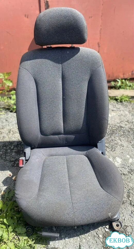 Водительское сиденье Hyundai Accent фото 3