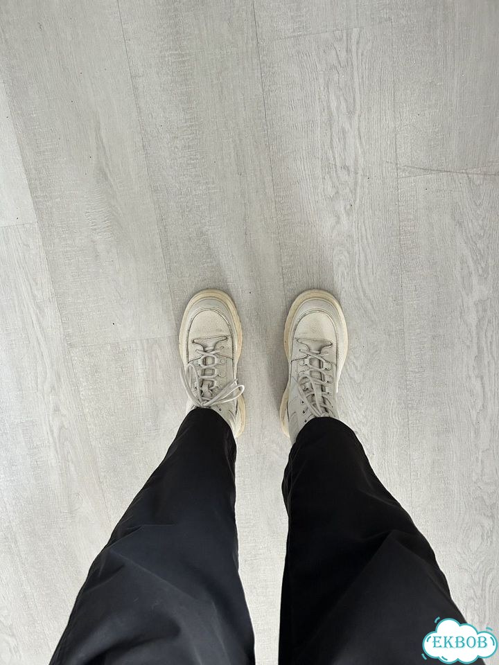 Ботинки белые dr martens фото 3