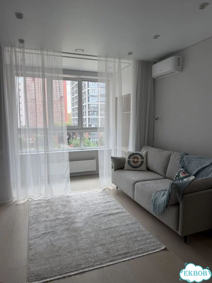 Квартира-студия, 30 м², 4/21 эт. фото 1