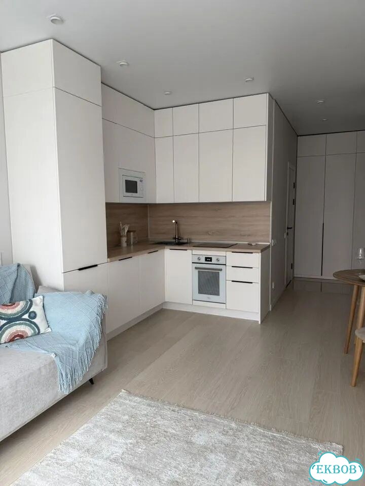 Квартира-студия, 30 м², 4/21 эт. фото 3