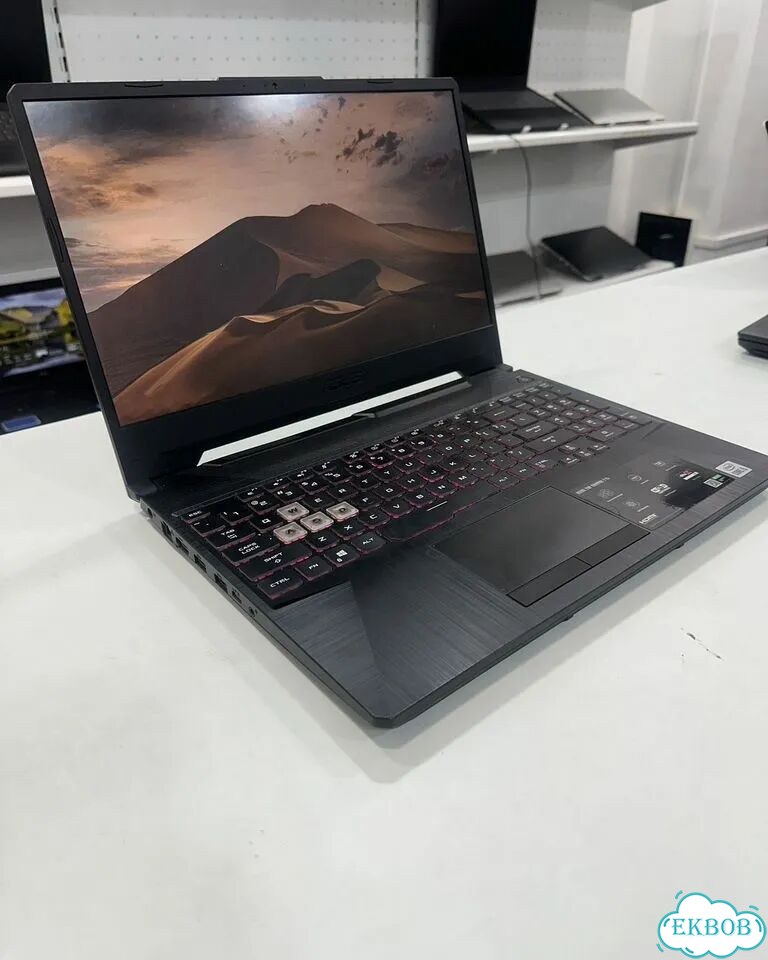 Мощные игровые ноутбуки на SSD / Забытые на пвз фото 4