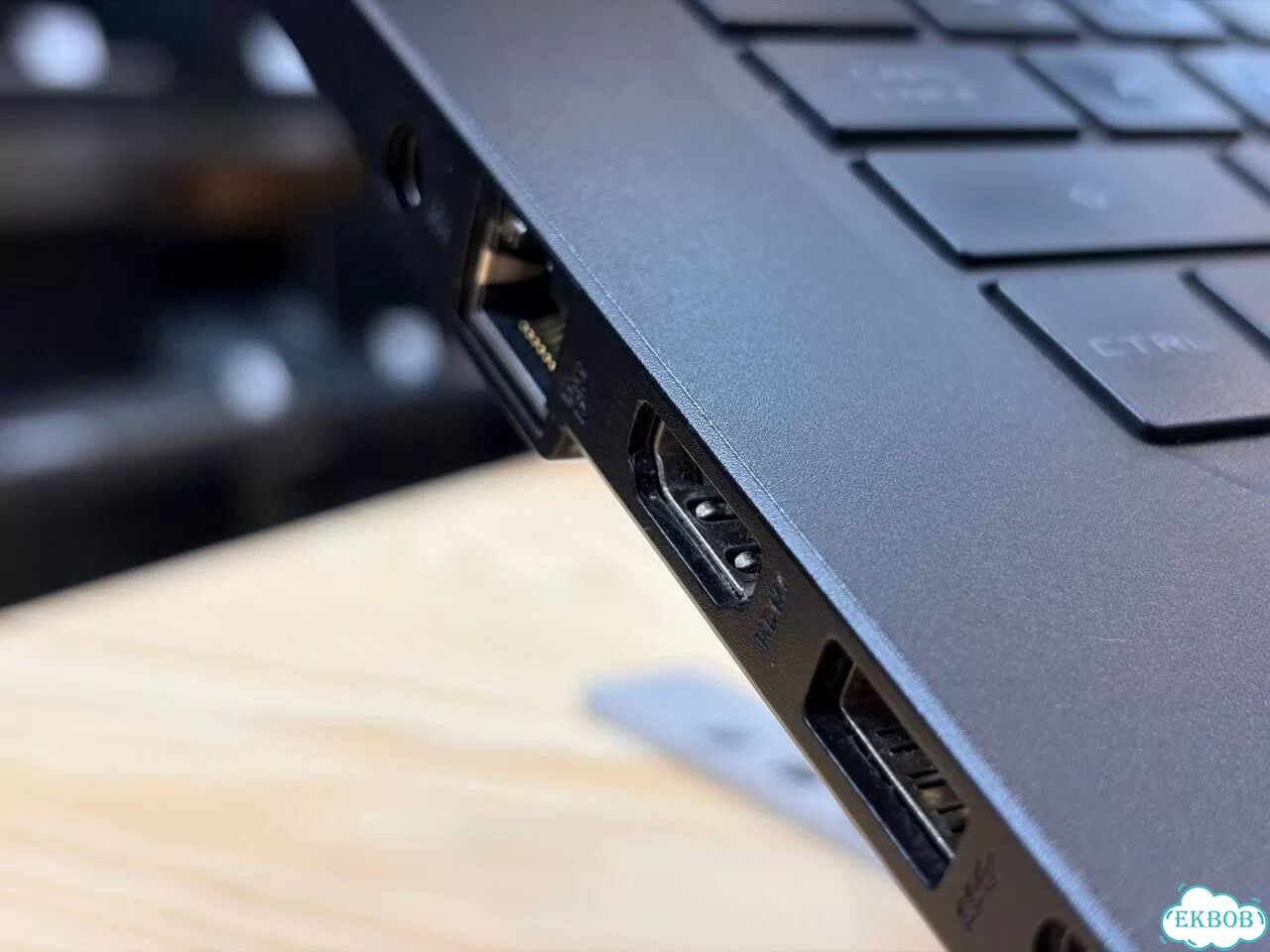 Игровой ноутбук Asus / GTX1660Ti / Ryzen 7 / 16GB фото 3