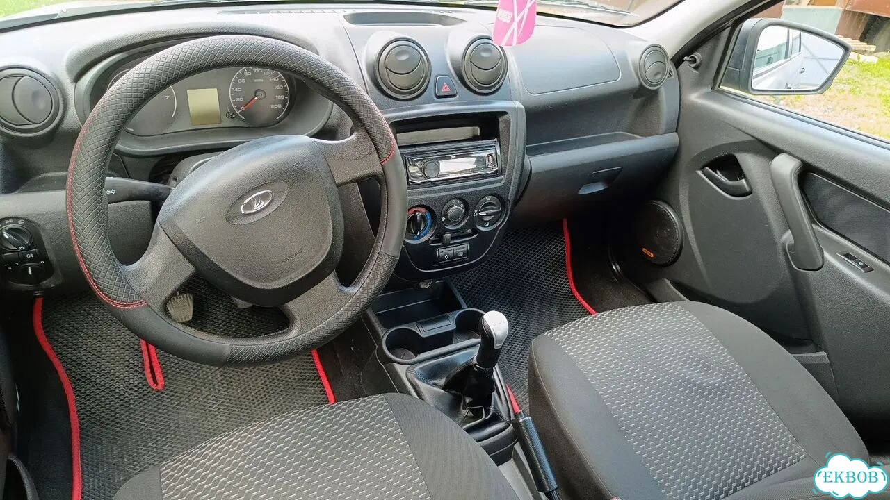 ВАЗ (LADA) Granta 1.6 MT, 2018, 79 000 км фото 17