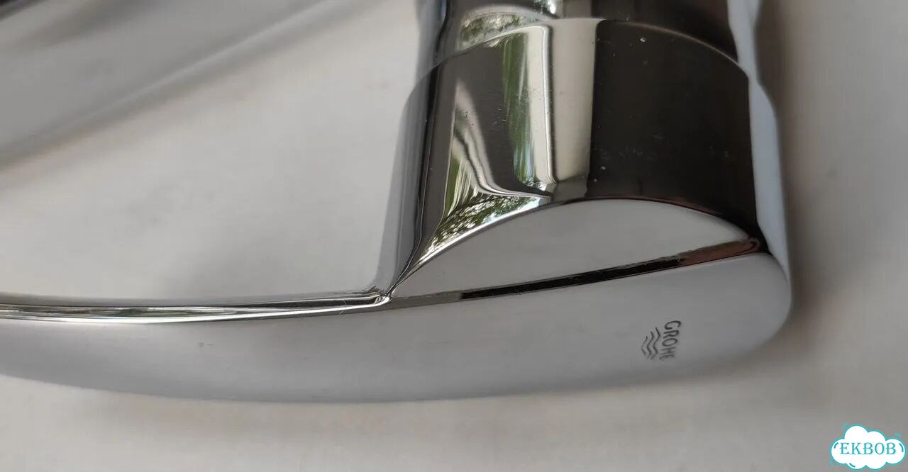Смеситель Grohe для кухни фото 4
