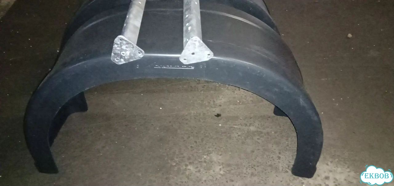Крыло пластиковое R16 для легкового прицепа фото 3