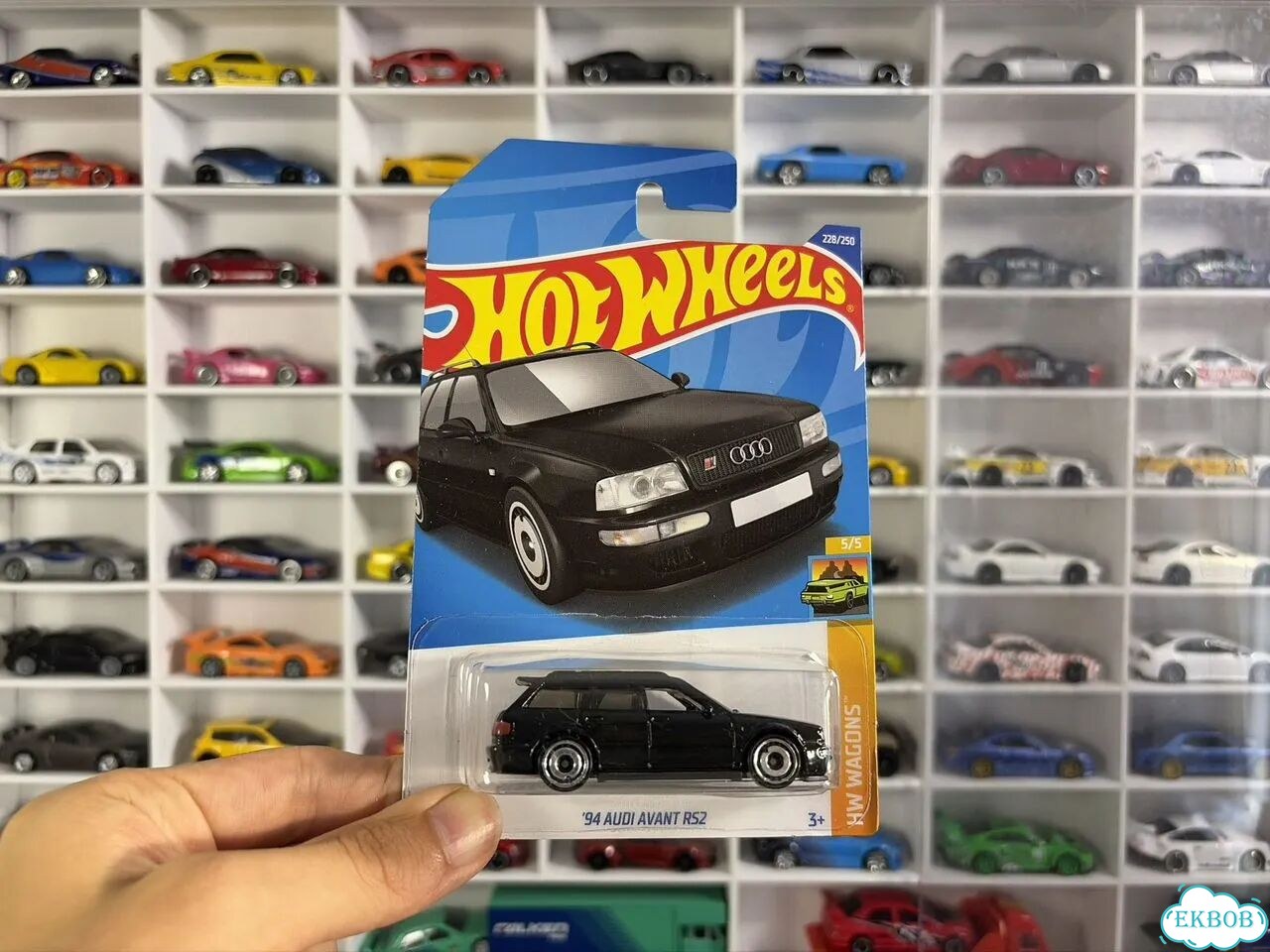Hot Wheels 1994 Audi Avant RS2 фото 1