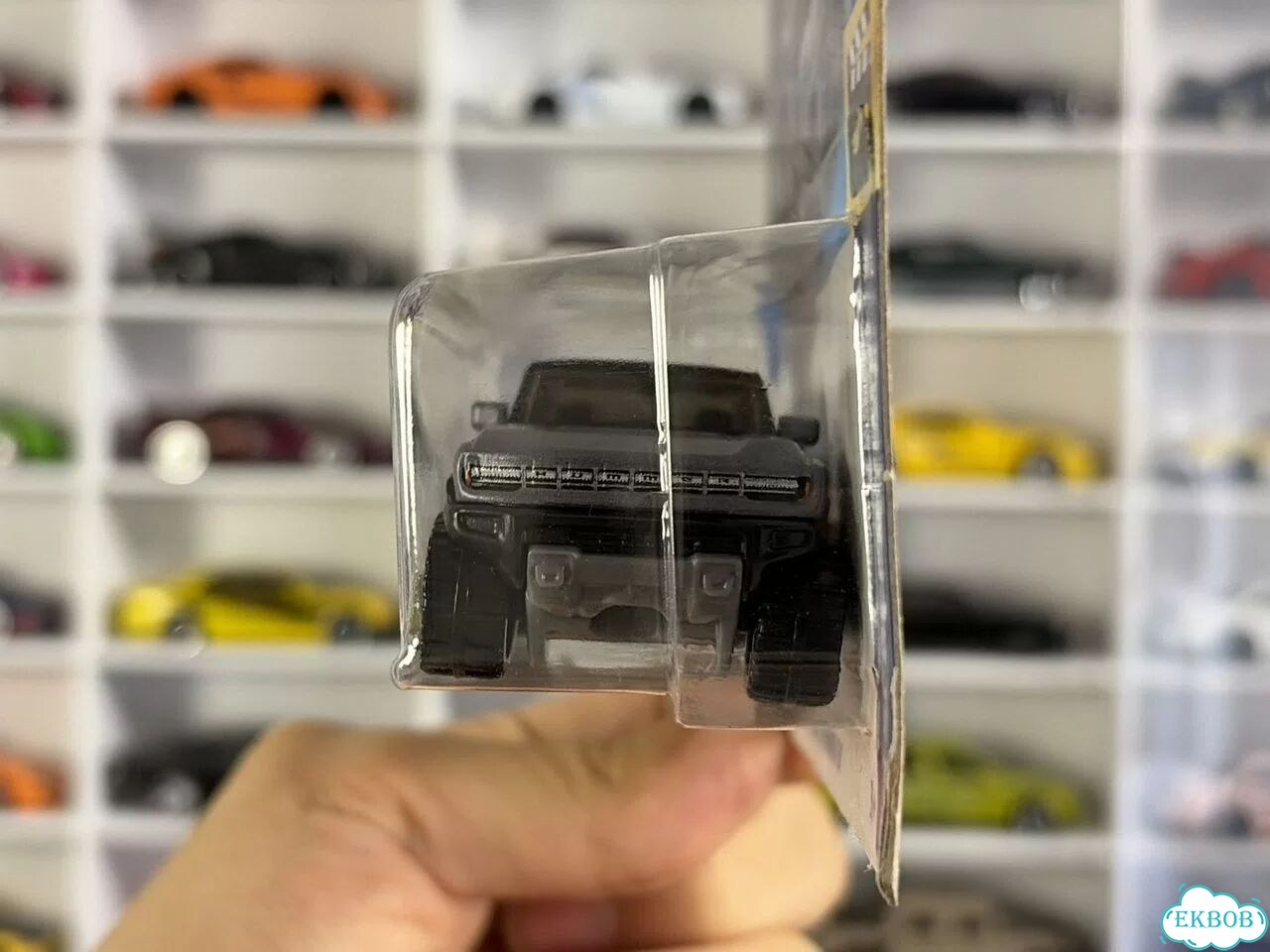 Hot Wheels 2024 GMC Hummer EV фото 7