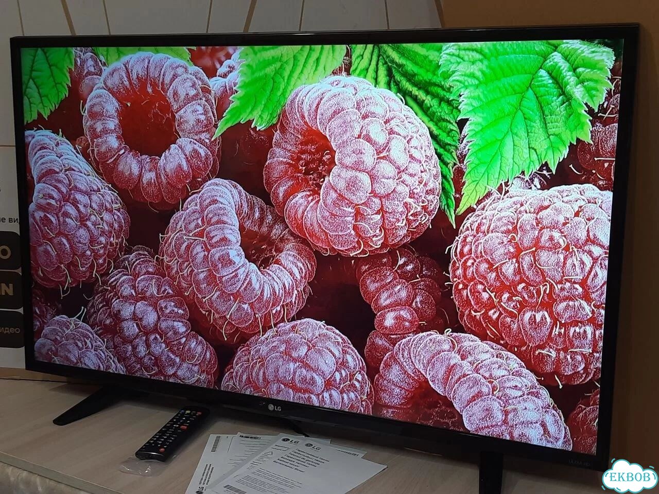 Телевизор LG SMART 4К UHD wifi фото 7