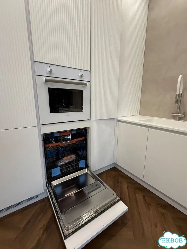 2-к. квартира, 83 м², 5/18 эт. фото 9