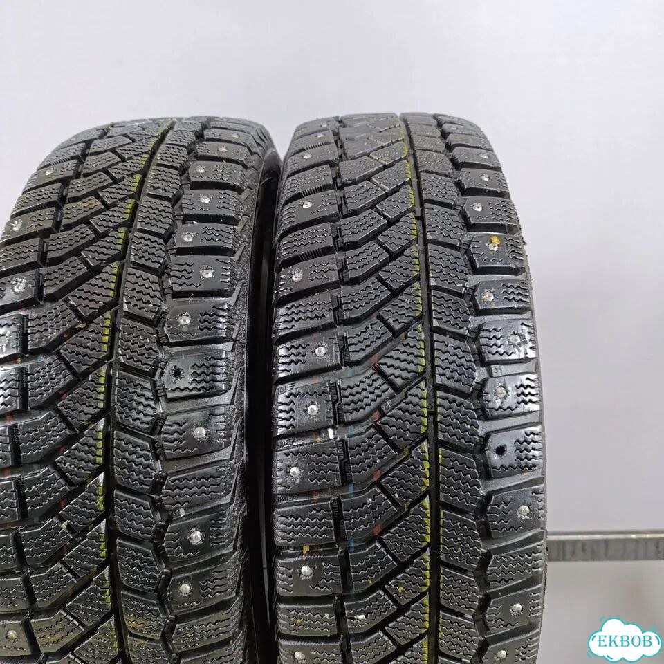 Bridgestone Blizzak Spike-02 205/55 R16 91T фото 1
