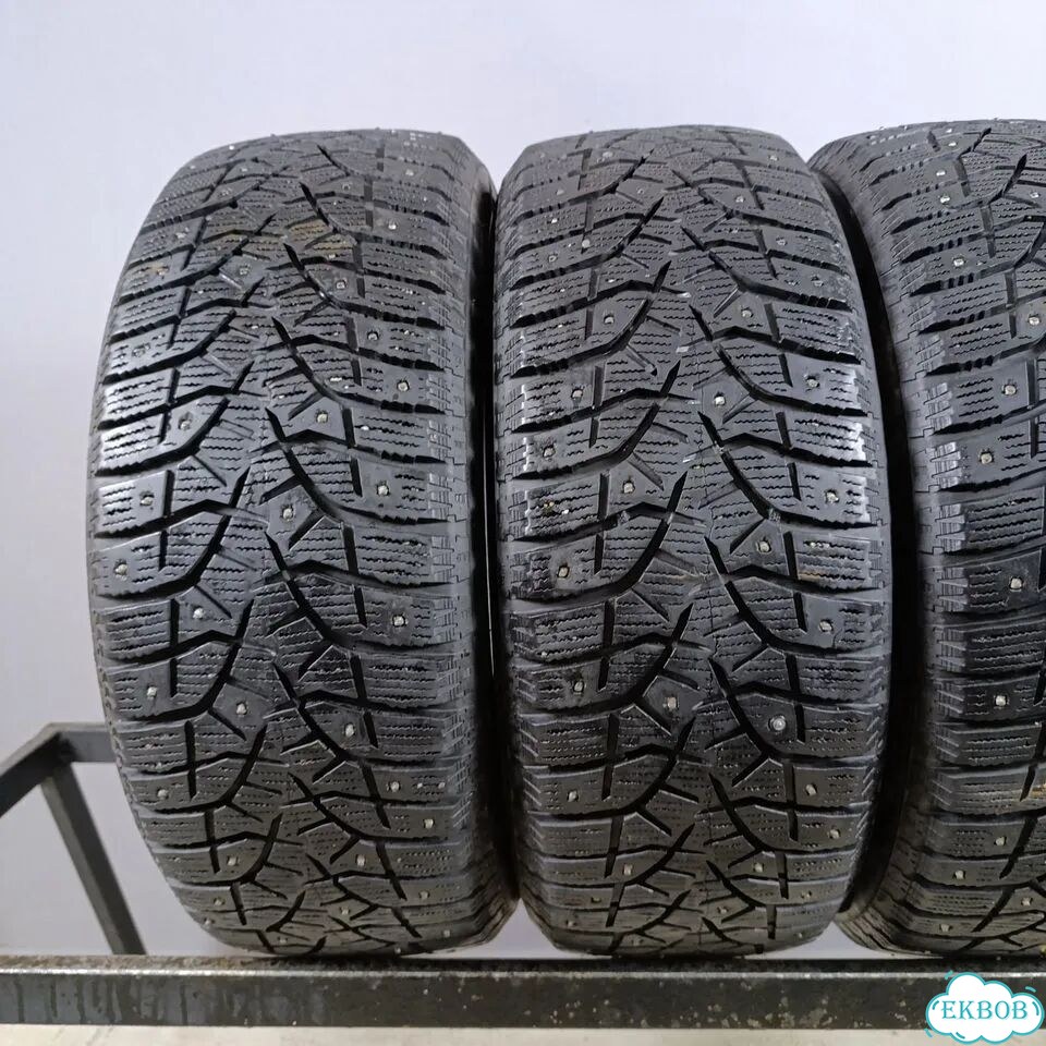 Bridgestone Blizzak Spike-02 205/55 R16 91T фото 2