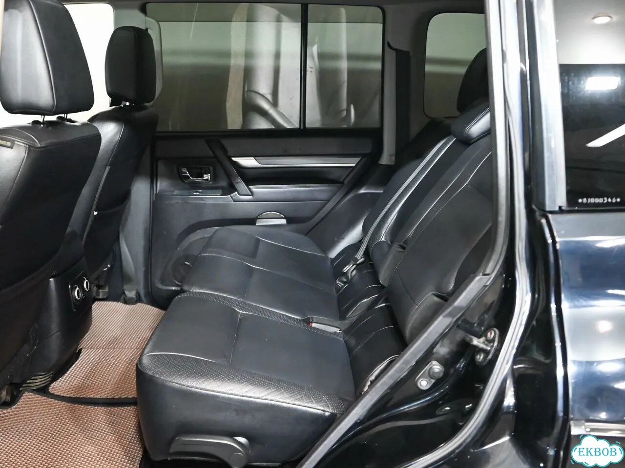 Mitsubishi Pajero 3.2 AT, 2010, 329 030 км фото 12