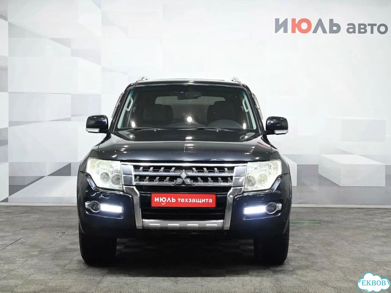 Mitsubishi Pajero 3.2 AT, 2010, 329 030 км фото 4