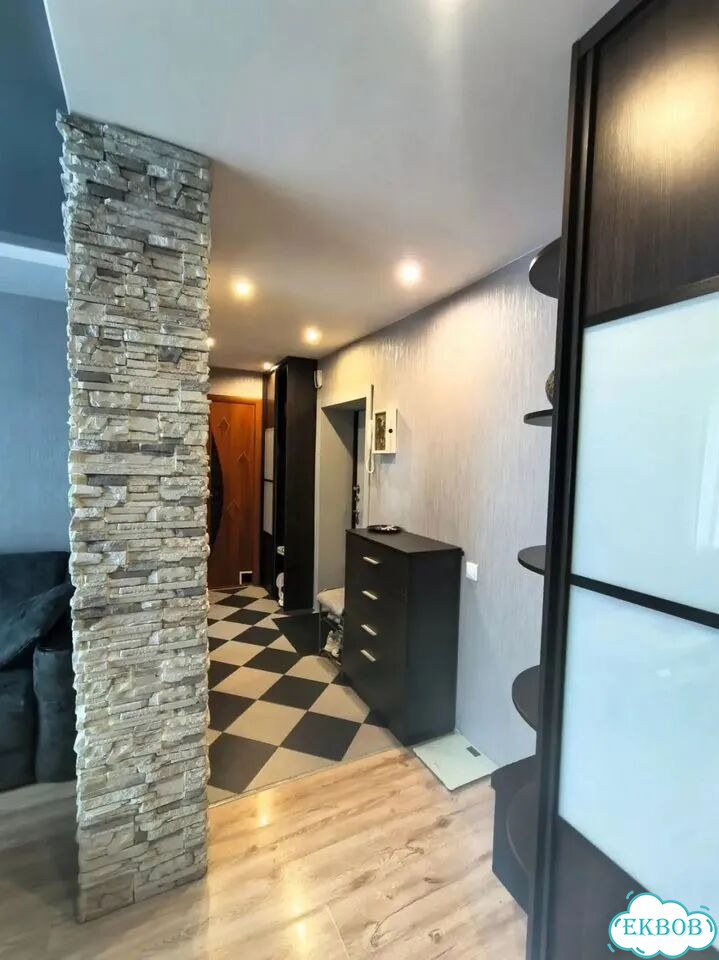 2-к. квартира, 43,3 м², 5/5 эт. фото 3