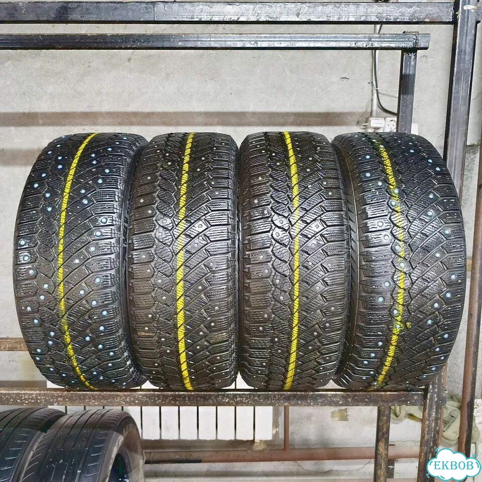 Gislaved Nord Frost 200 215/55 R17 98T фото 1