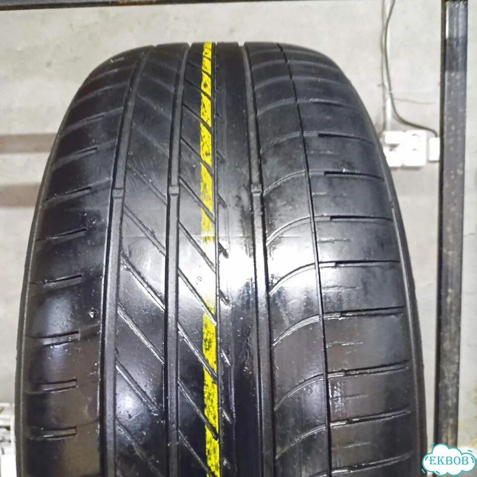 Goodyear Eagle F1 Asymmetric SUV 4x4 275/45 R20 110W фото 3