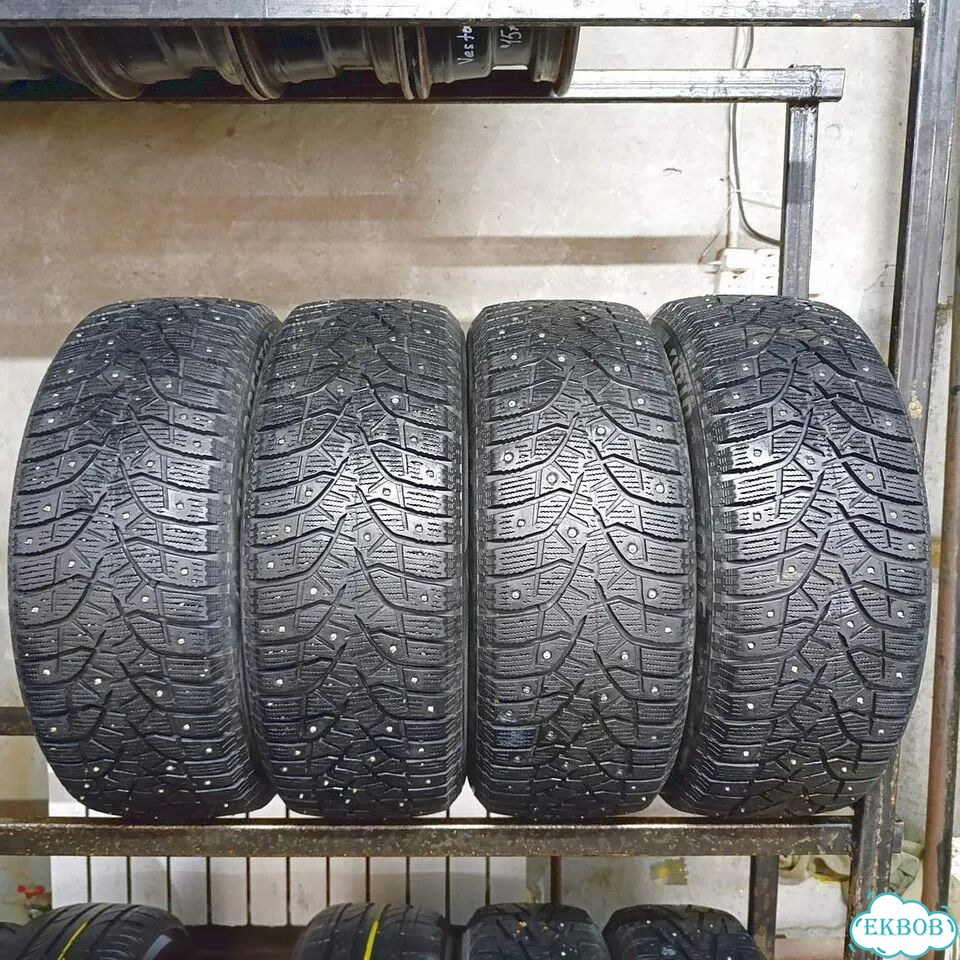 Bridgestone Blizzak Spike-02 205/55 R16 91T фото 1