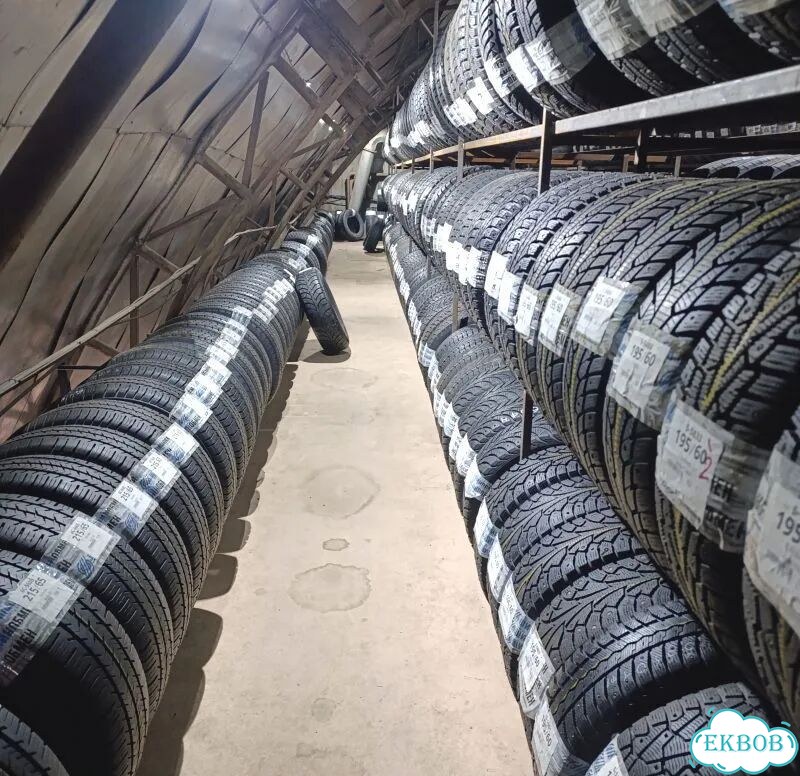 Dunlop SP Winter Ice 01 265/70 R16 112T фото 4