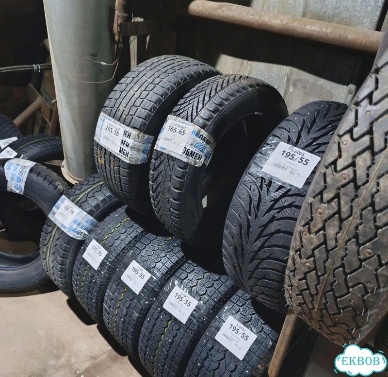 Kumho WinterCraft SUV Ice WS51 215/65 R16 102T фото 4