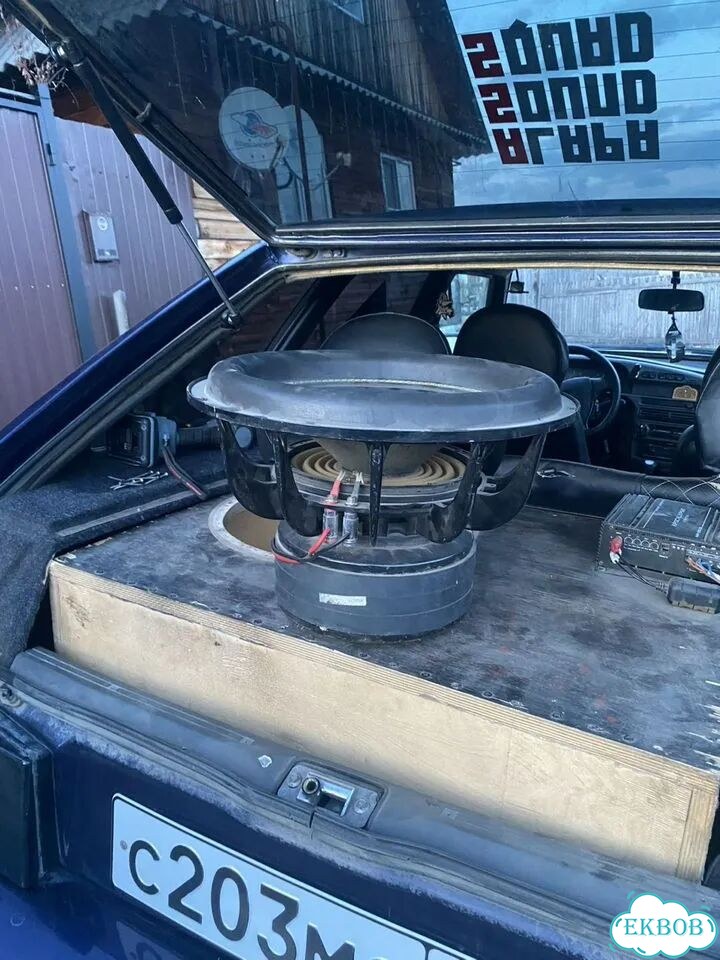 Сабвуфер Swat exe 15v2 фото 1