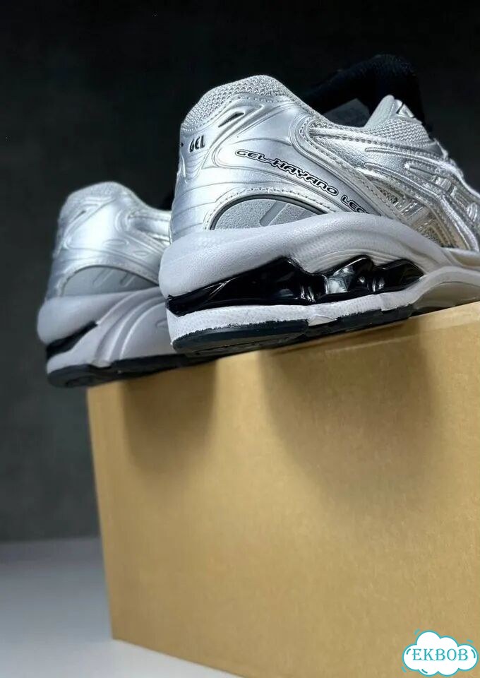 Кроссовки Asics фото 5
