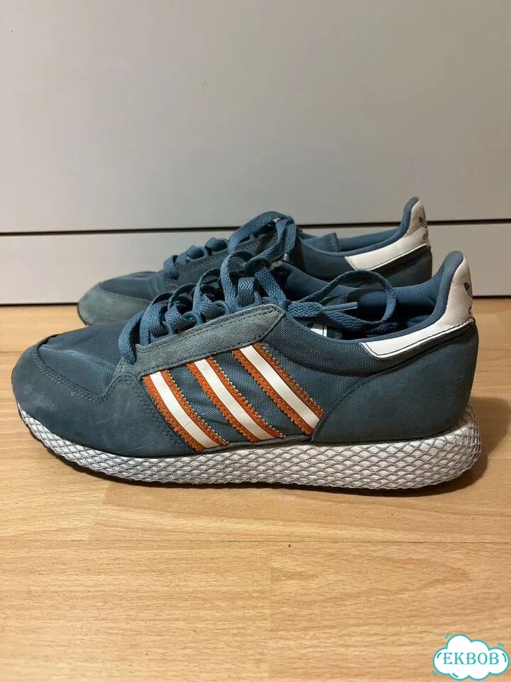 Кроссовки adidas Forest Grove фото 3