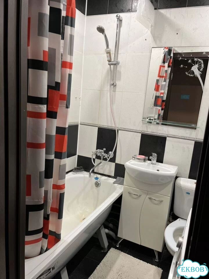 2-к. квартира, 36 м², 8/8 эт. фото 9