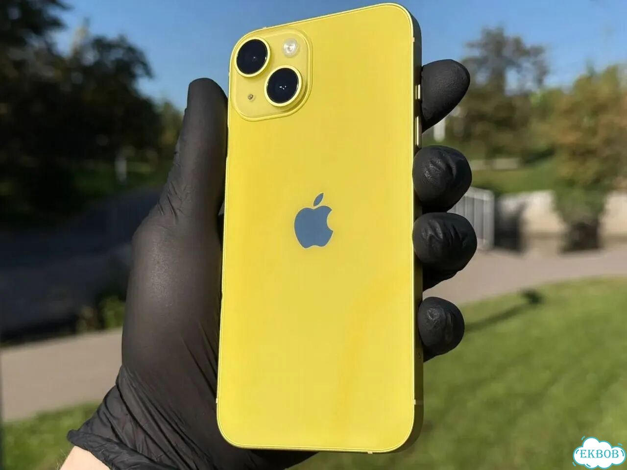 iPhone 14, 128 ГБ, SIM + eSIM фото 1