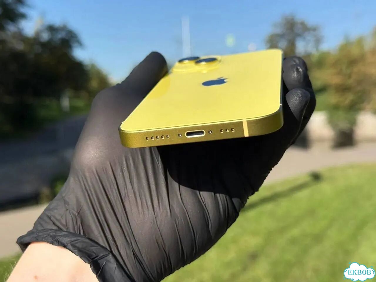 iPhone 14, 128 ГБ, SIM + eSIM фото 6