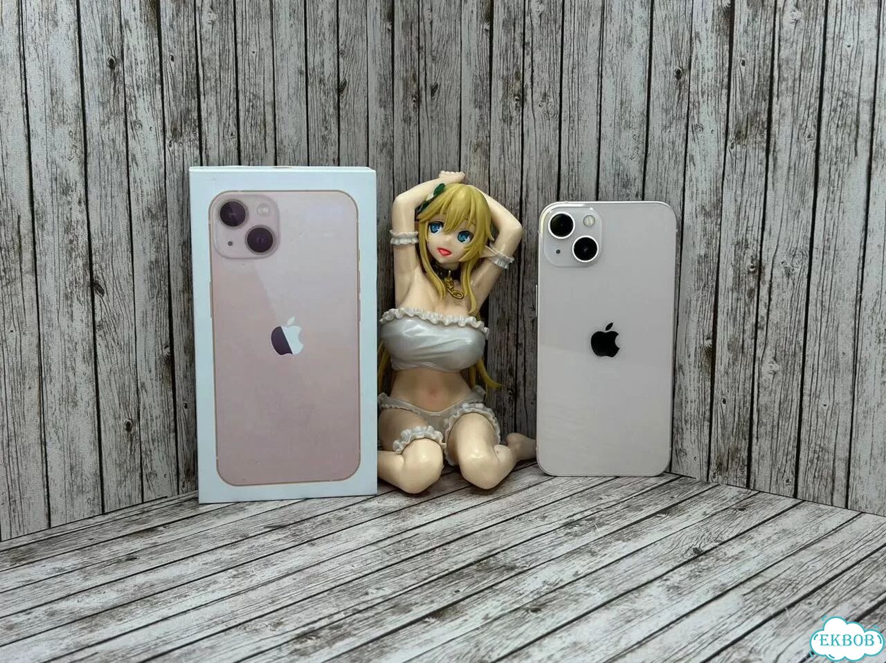 iPhone 13, 256 ГБ, SIM + eSIM фото 1