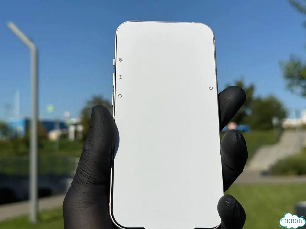 iPhone 15, 256 ГБ, SIM + eSIM фото 7