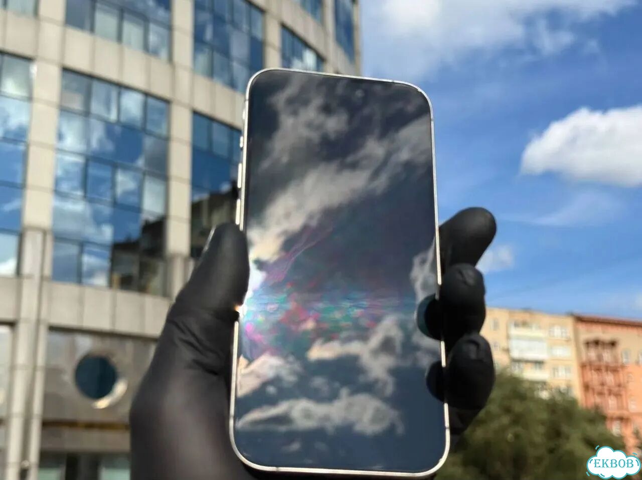 iPhone 15 Pro, 128 ГБ, SIM + eSIM фото 4