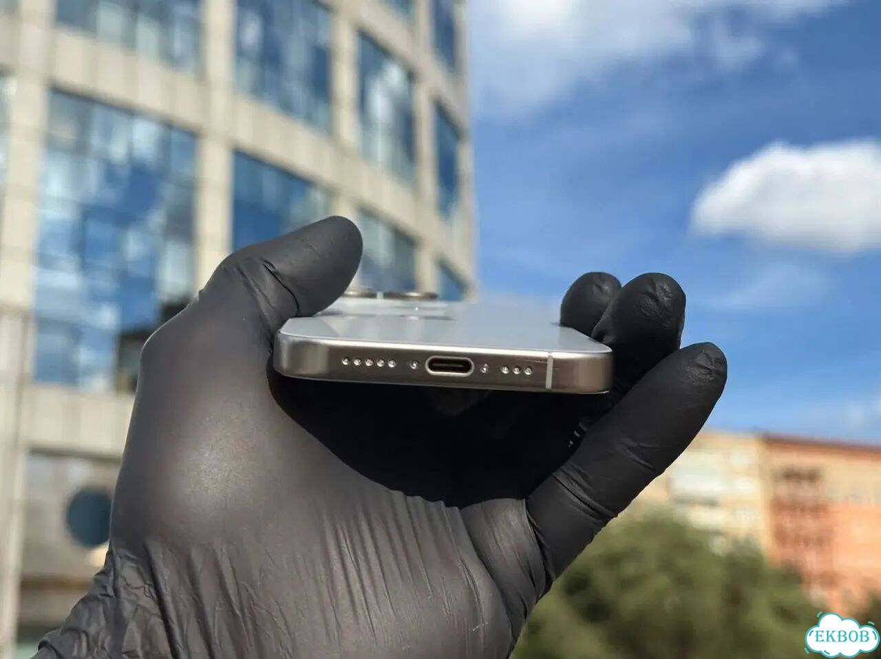 iPhone 15 Pro, 128 ГБ, SIM + eSIM фото 5
