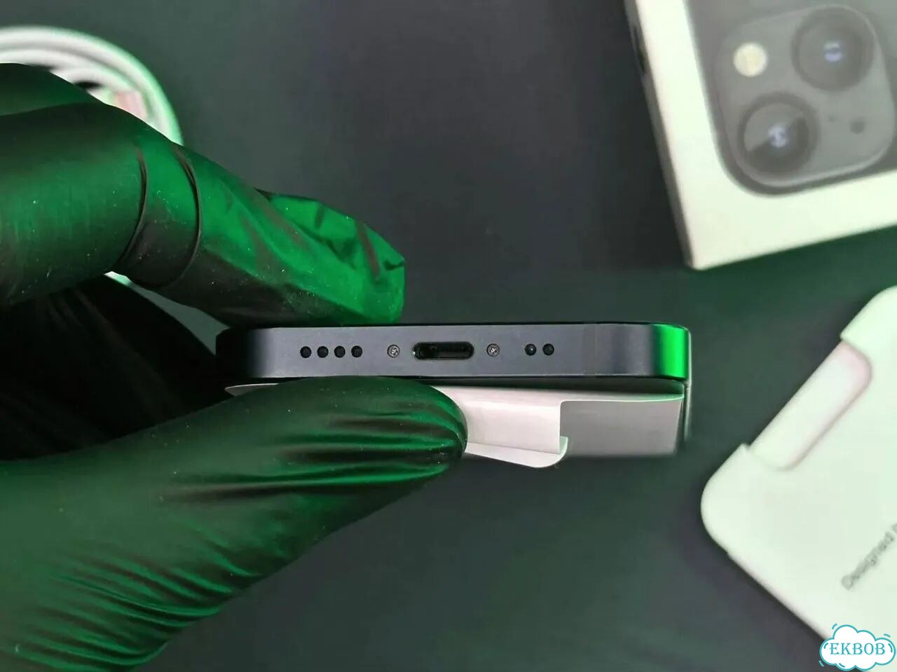 iPhone 13, 256 ГБ, SIM + eSIM фото 7
