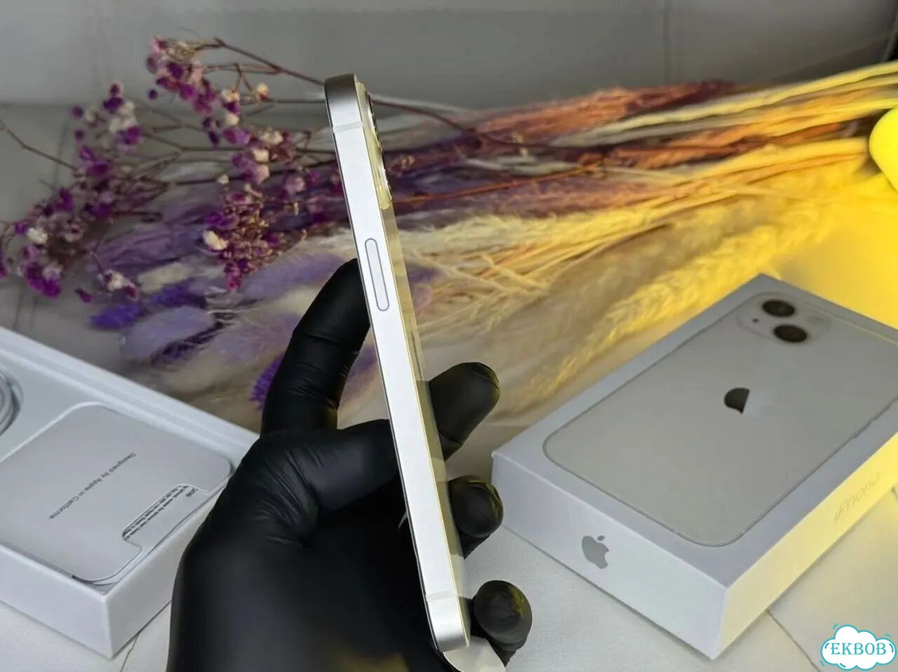 iPhone 13, 256 ГБ, SIM + eSIM фото 4