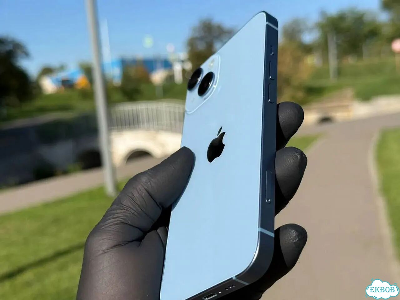iPhone 14, 128 ГБ, SIM + eSIM фото 6
