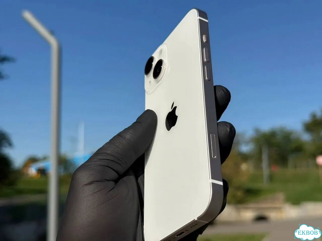 iPhone 14, 256 ГБ, SIM + eSIM фото 4