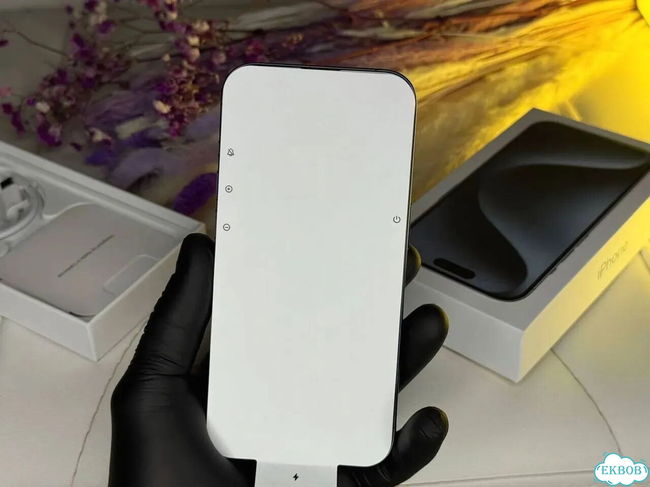 iPhone 15 Pro, 256 ГБ, SIM + eSIM фото 4