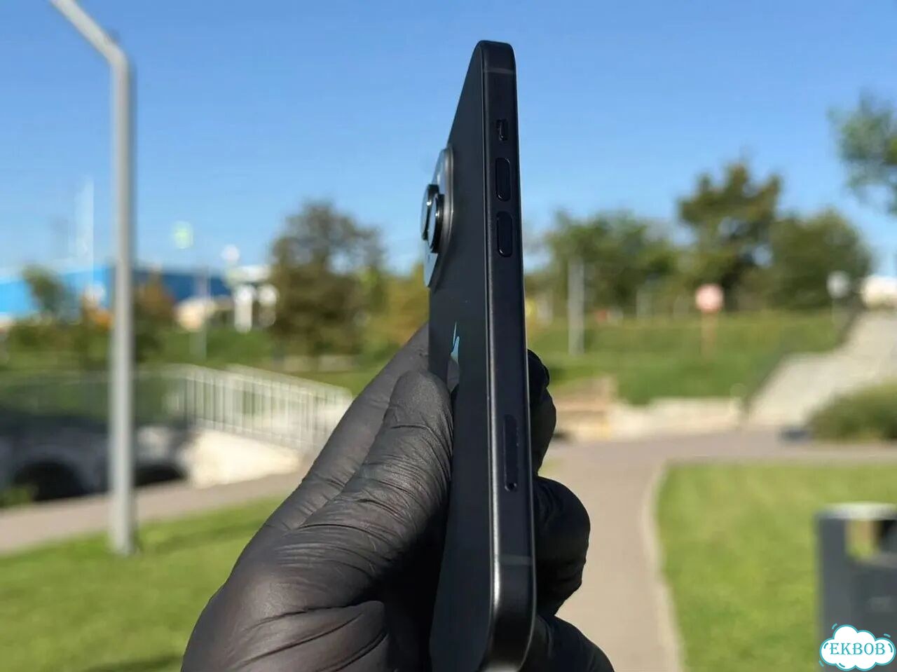 iPhone 15, 256 ГБ, SIM + eSIM фото 7