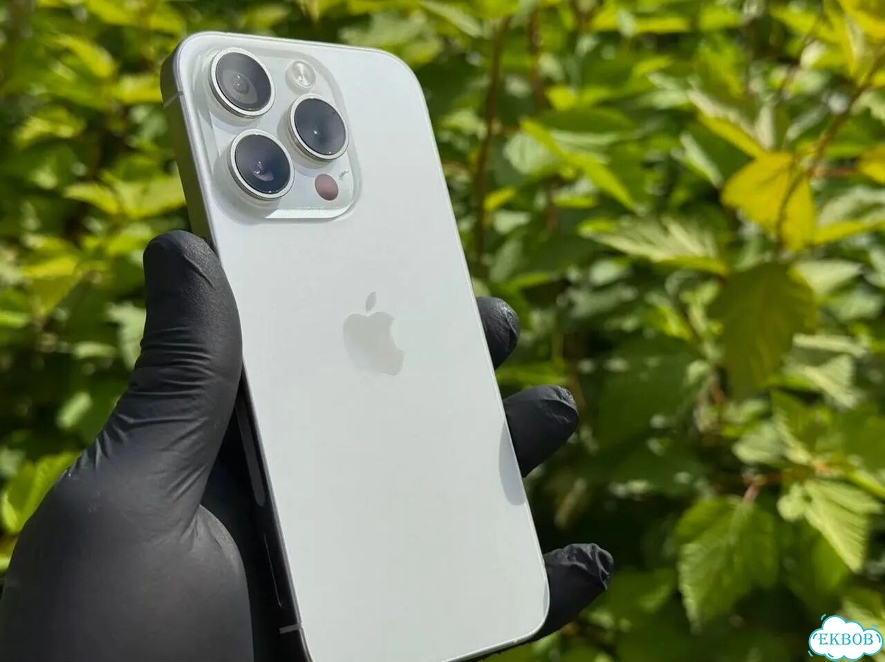 iPhone 15 Pro Max, 1 ТБ, SIM + eSIM фото 3