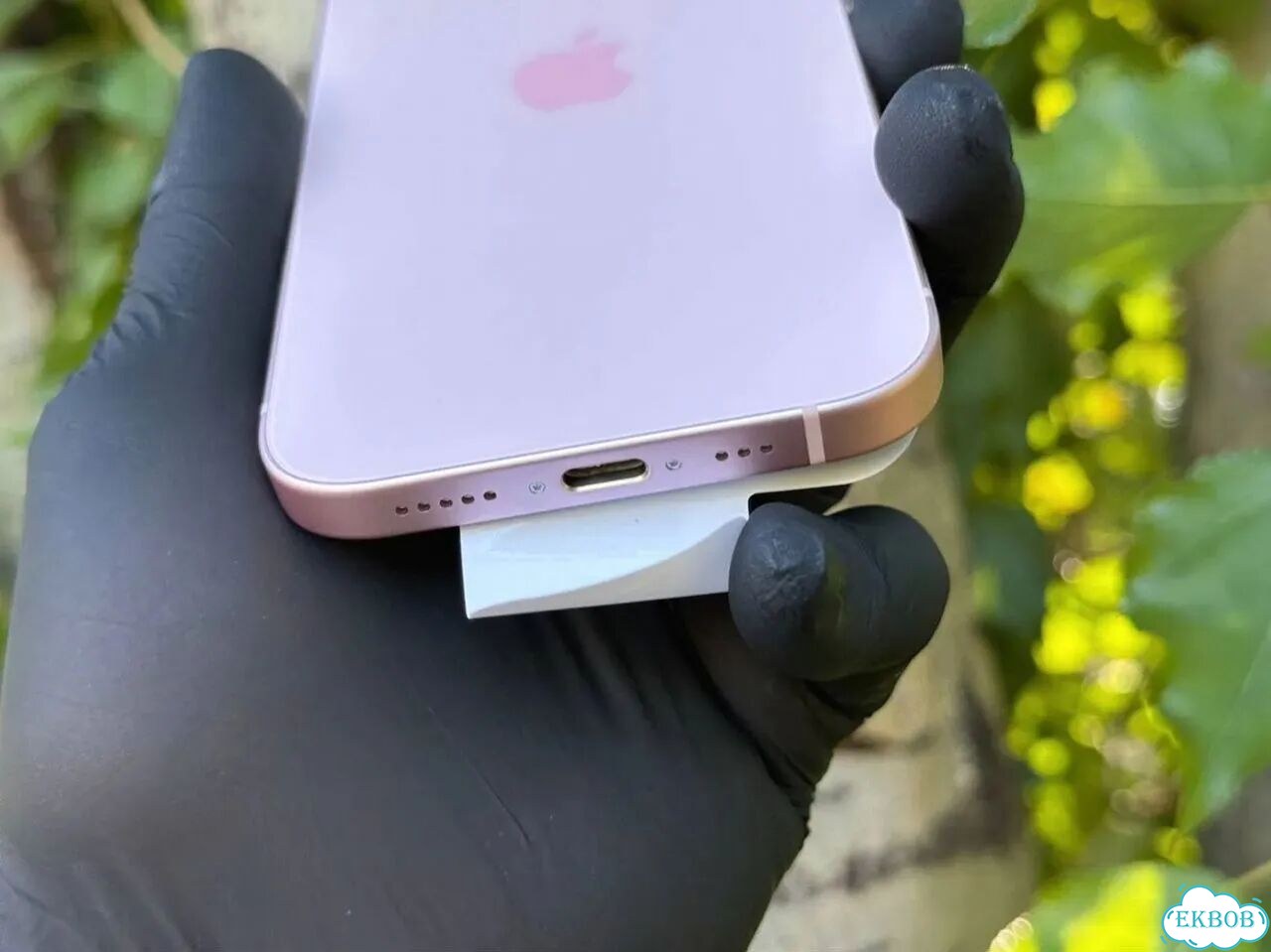 iPhone 15, 512 ГБ, SIM + eSIM фото 5