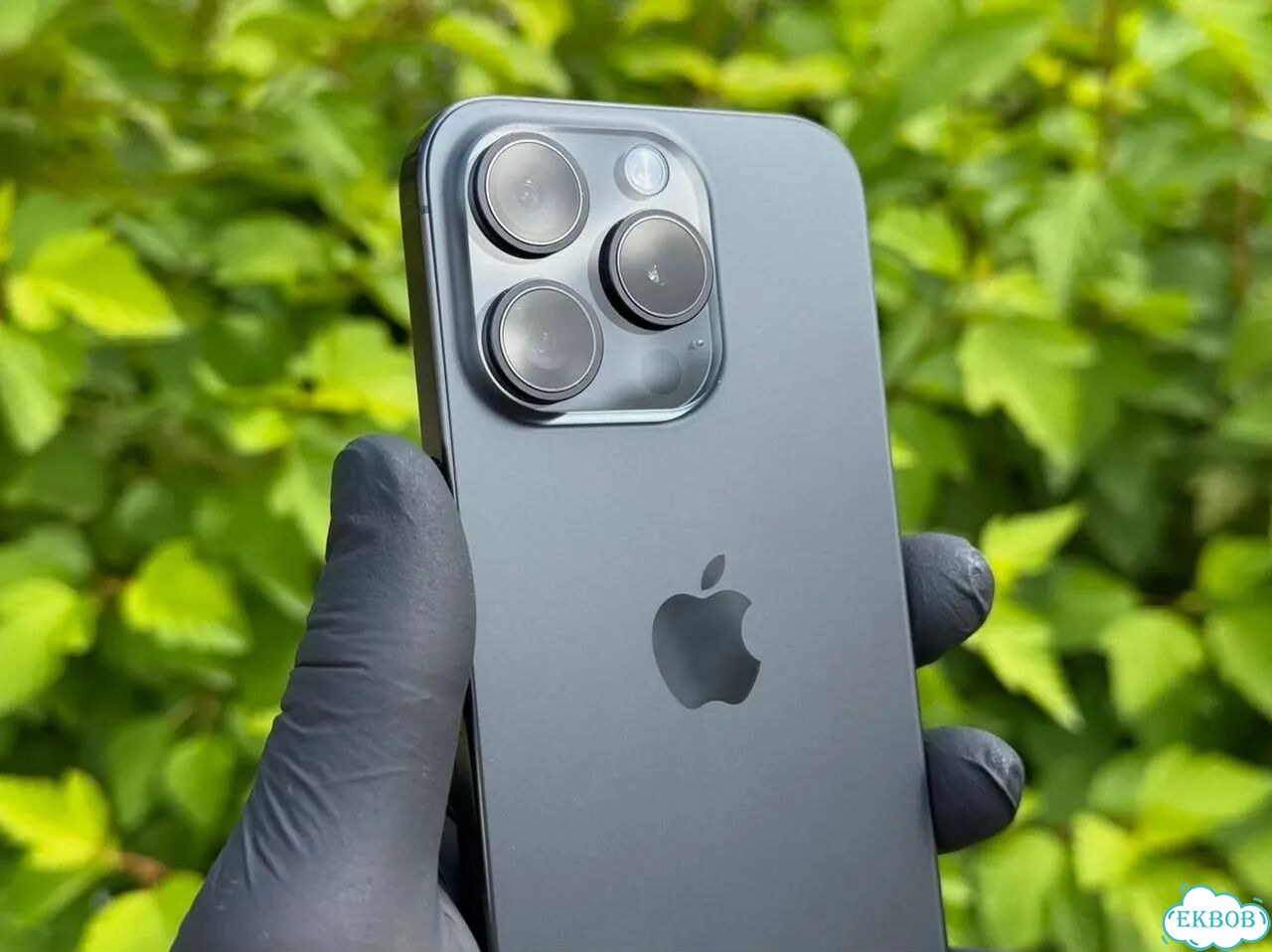 iPhone 15 Pro Max, 256 ГБ, SIM + eSIM фото 2