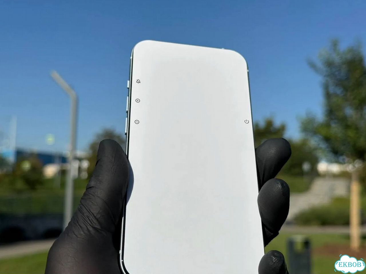 iPhone 15, 128 ГБ, SIM + eSIM фото 8