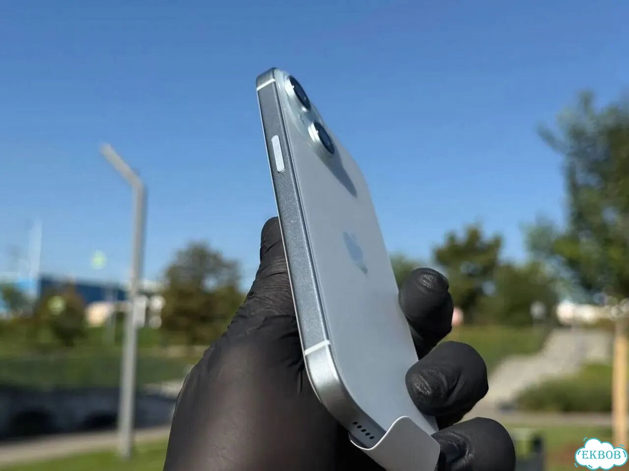 iPhone 15, 512 ГБ, SIM + eSIM фото 5