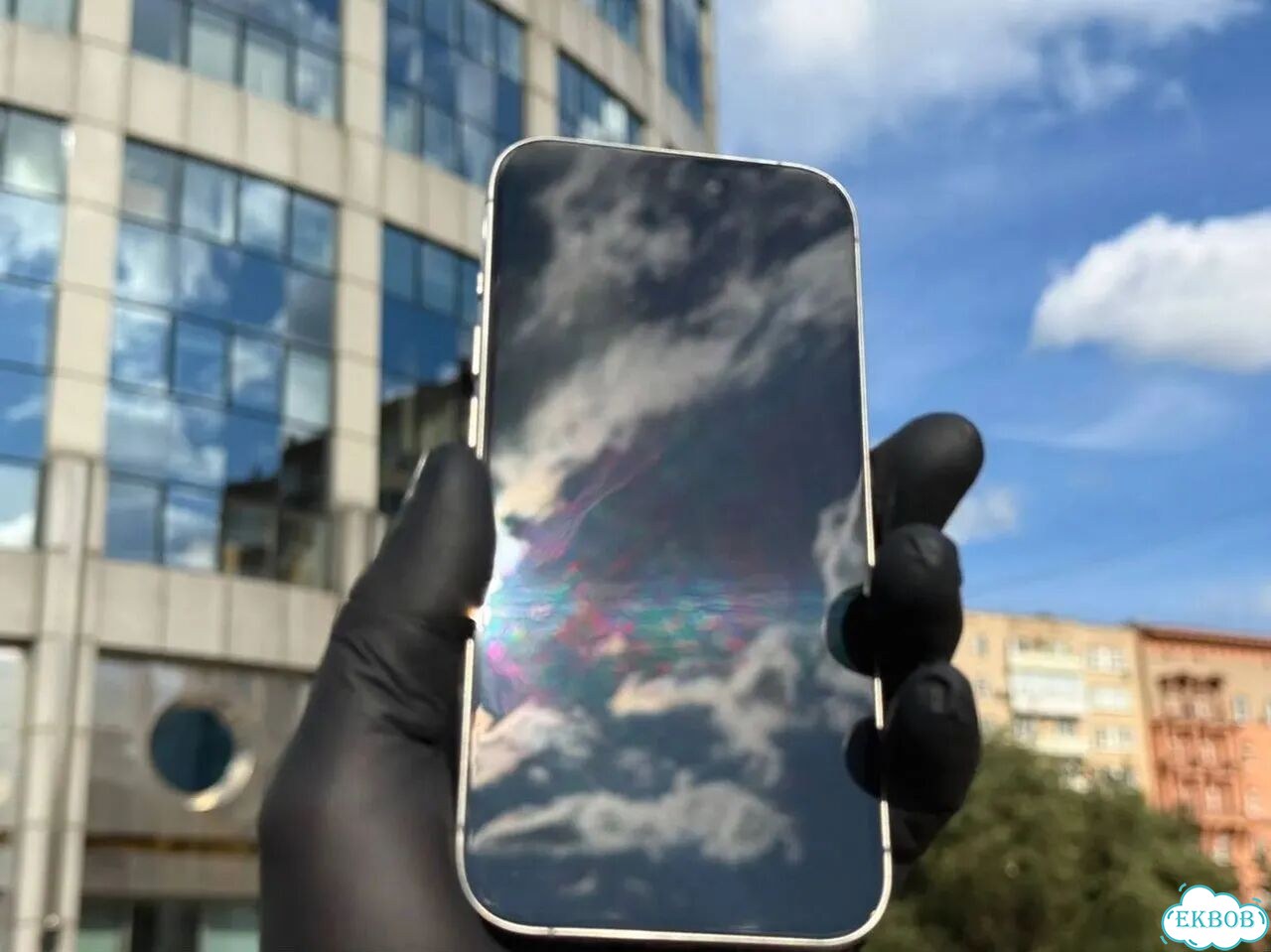 iPhone 15 Pro, 256 ГБ, SIM + eSIM фото 4