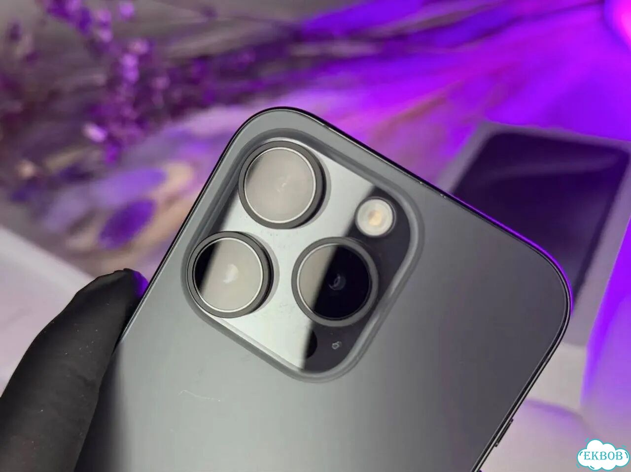 iPhone 15 Pro, 1 ТБ, SIM + eSIM фото 3