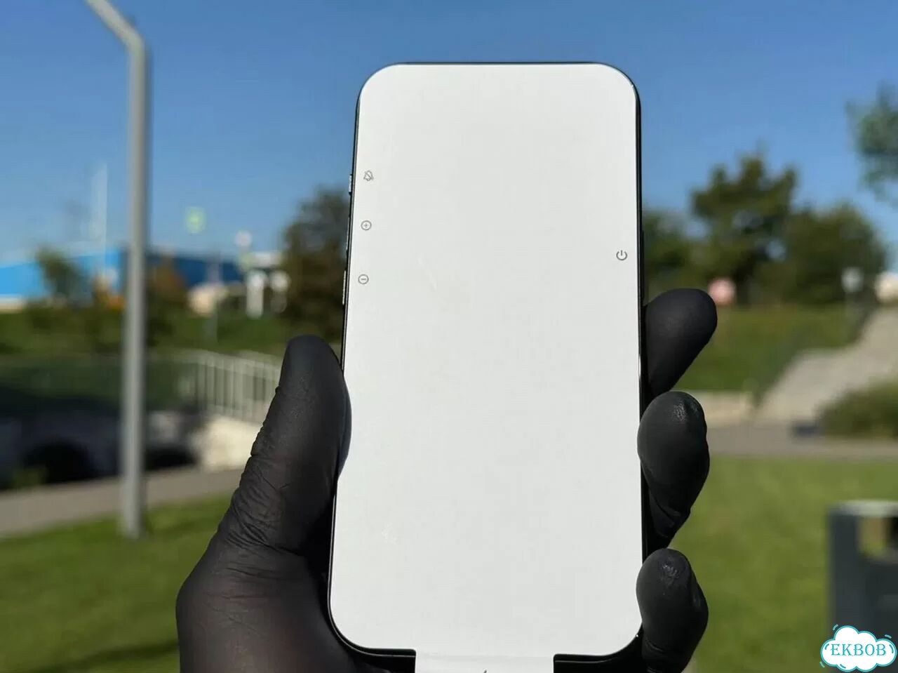 iPhone 15, 512 ГБ, SIM + eSIM фото 4