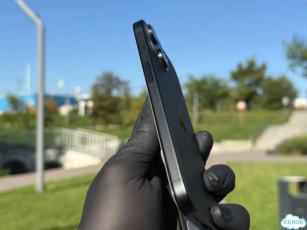 iPhone 15, 512 ГБ, SIM + eSIM фото 5