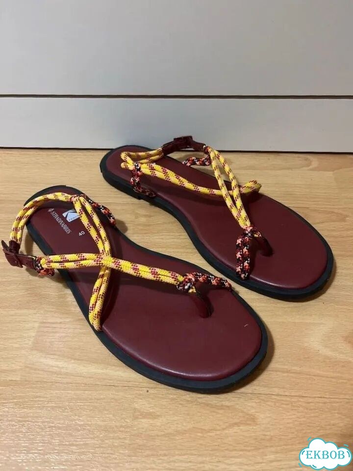 Сандалии stradivarius фото 2