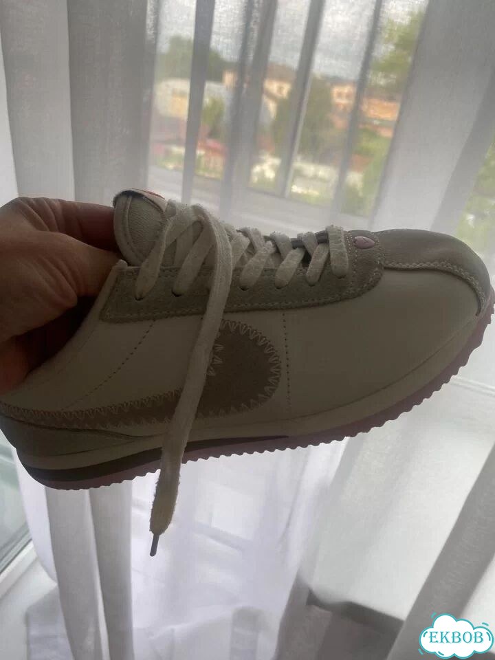 Кроссовки nike женские фото 1